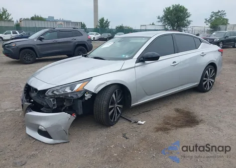 2022 Nissan Altima Sr Fwd из США, поврежденный, VIN 1N4BL4CV2NN314179